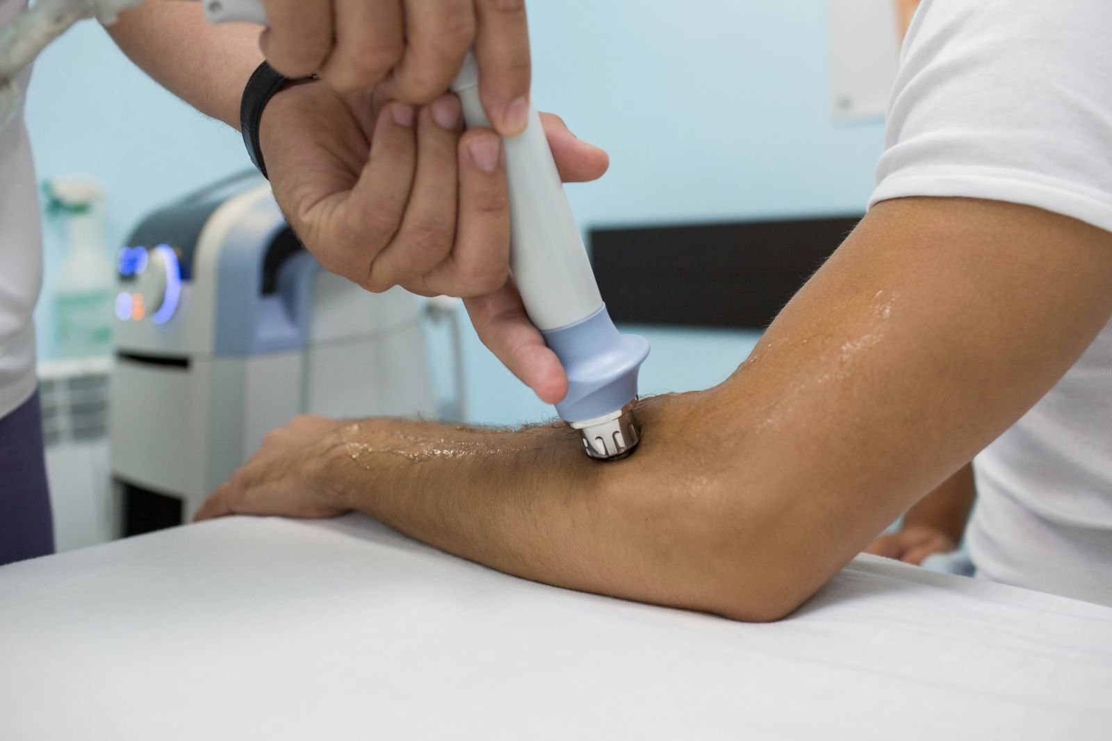 Shockwave Therapy at New Ray Physiotherapy and Health Clinic in Abbotsford