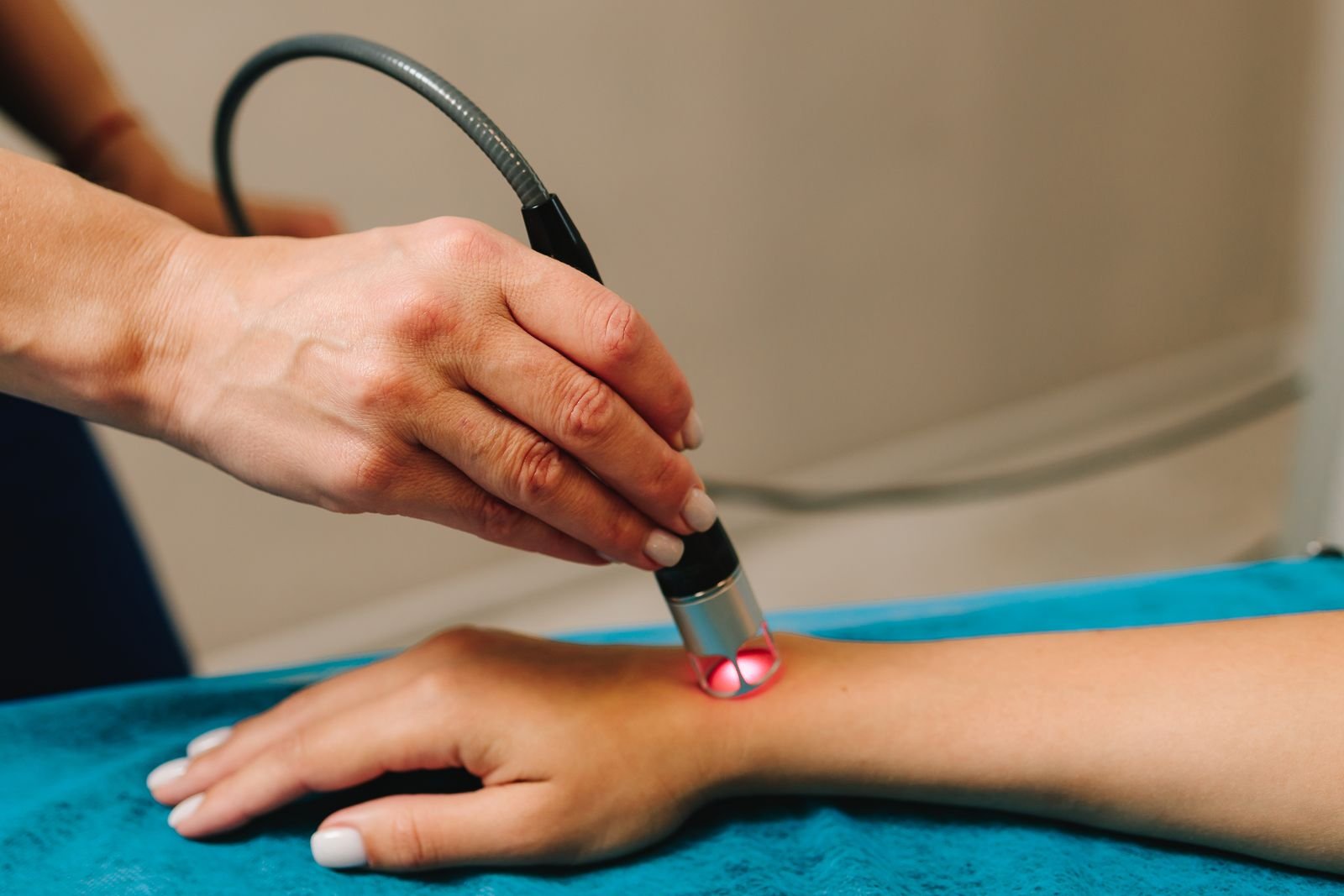 High-Intensity Laser Therapy at New Ray Physiotherapy and Health Clinic in Abbotsford