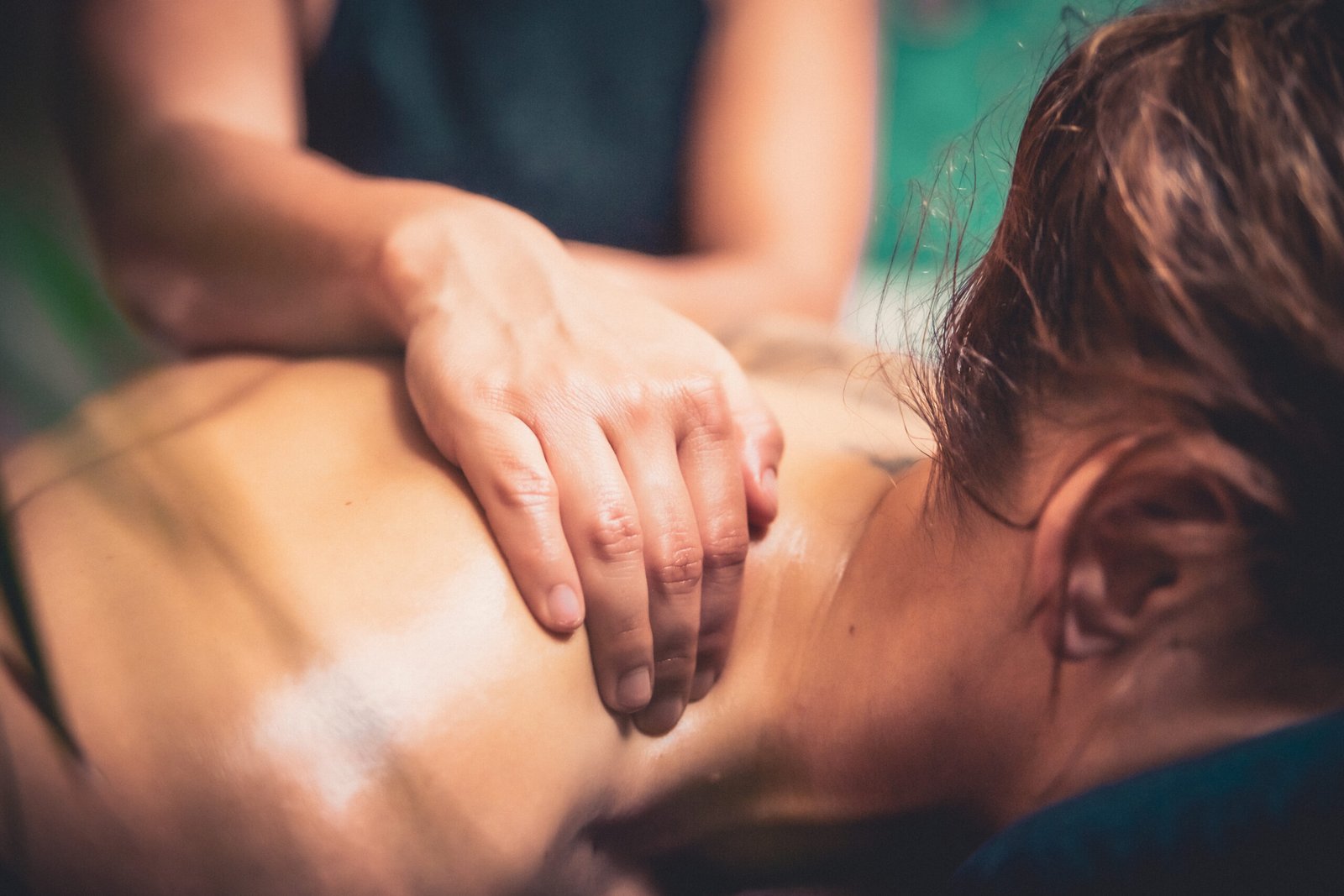 Massage Therapy treatment at New Ray Physiotherapy and Health Clinic in Abbotsford